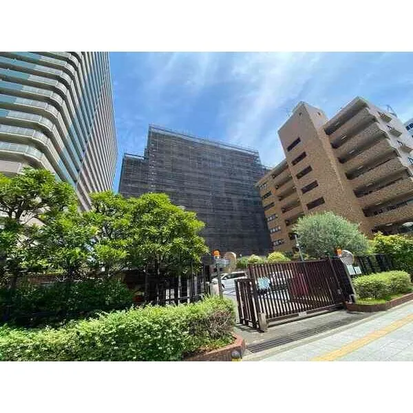 大森海岸パークハウスW棟 大規模修繕工事中(2026年11月完了予定)