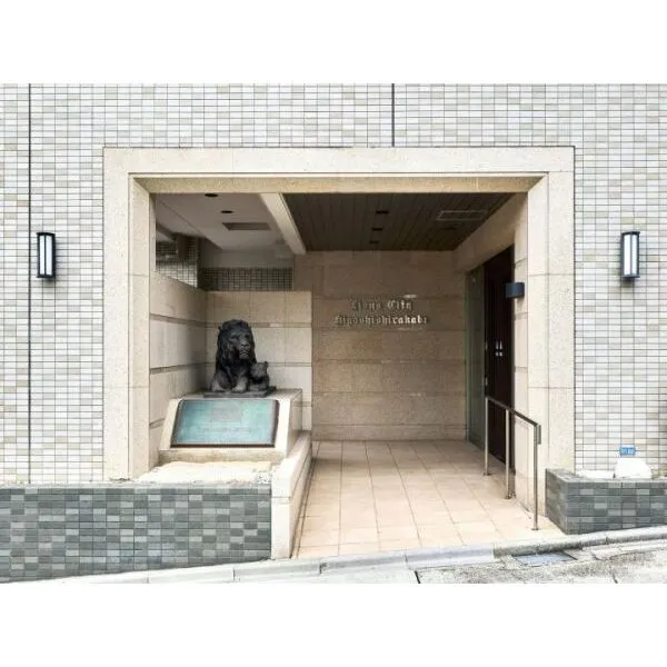 ライオンズシティ東白壁 エントランス