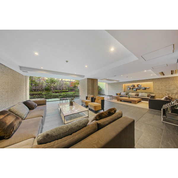 クラッシィハウス湘南藤沢 ロビー