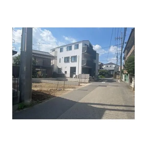 さいたま市大宮区天沼町2丁目 前面道路含む現地