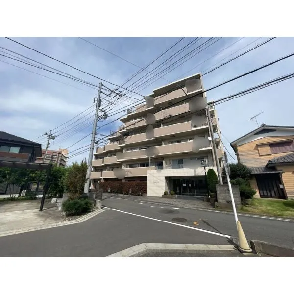 レヴィールファミリア上溝 外観