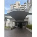 ハイネスアミティ鶴間１番館 エントランス正面（２０２６年７月撮影）