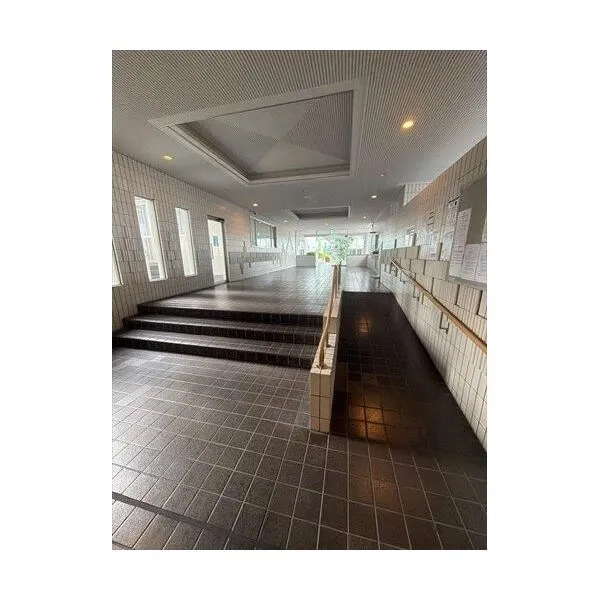 ハイネスアミティ鶴間1番館 共用部分