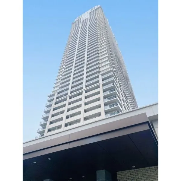ブランズタワー梅田Ｎｏｒｔｈ 地上５０階地下１階建て、３１階南向き部分です。