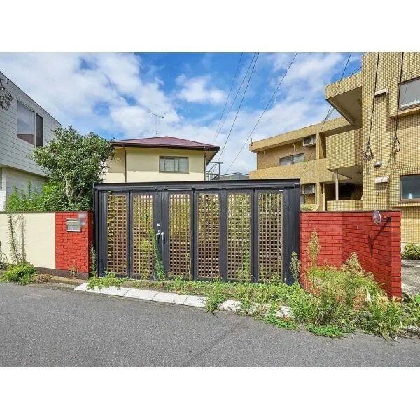 逗子市桜山1丁目 現地(古家あり)
