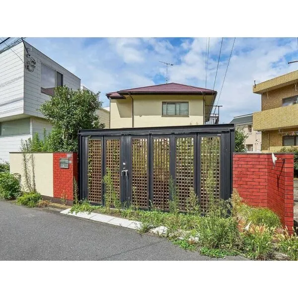 逗子市桜山1丁目 現地(古家あり)