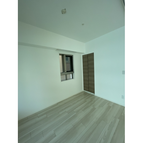 ザ・テラス京都グランターミナル 洋室約5畳