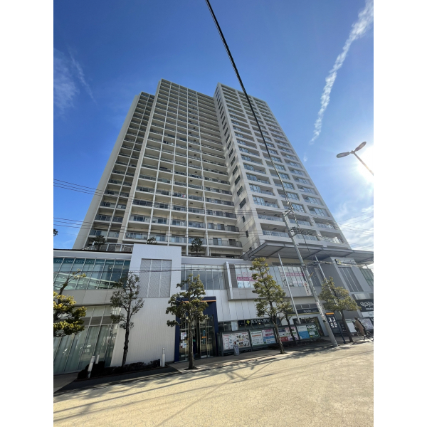 アトラスタワー向ヶ丘遊園 外観