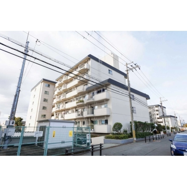 コープ野村江坂台 外観
