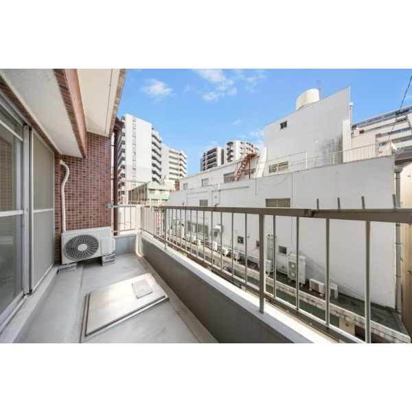 ニューハウス亀戸 バルコニー