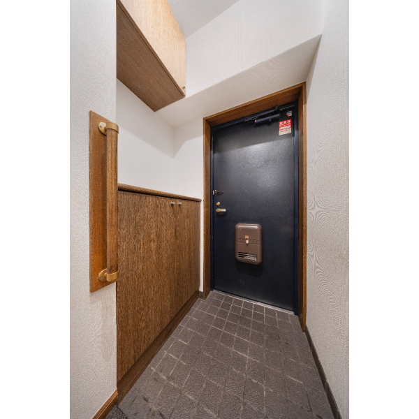 セザール月島 玄関