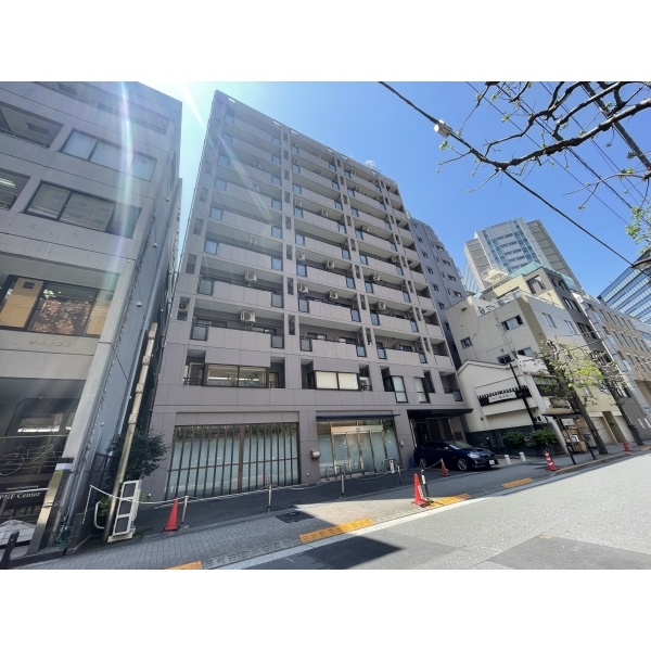 ライオンズマンション飯田橋駅前 外観