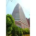 阿波座ライズタワーズ　フラッグ４６ 総戸数565戸のタワーマンションです。