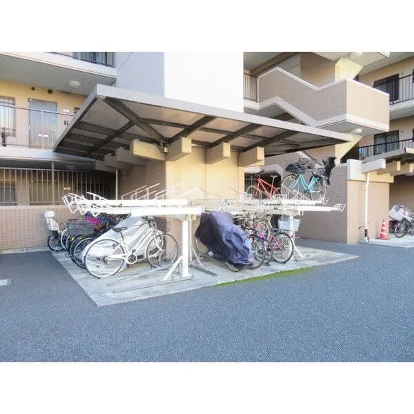 エヴァーグリーン西葛西 駐輪場