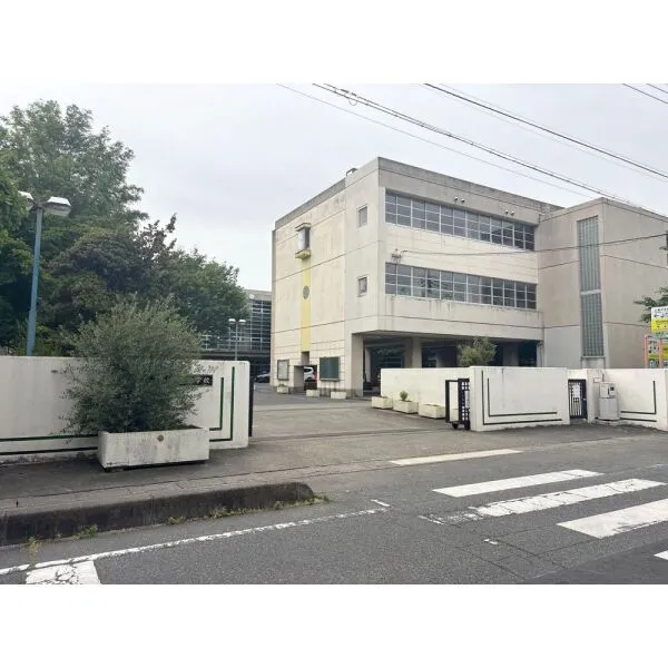 さいたま市西区大字西遊馬 さいたま市立土屋中学校(中学校)まで約1400m(徒歩18分)