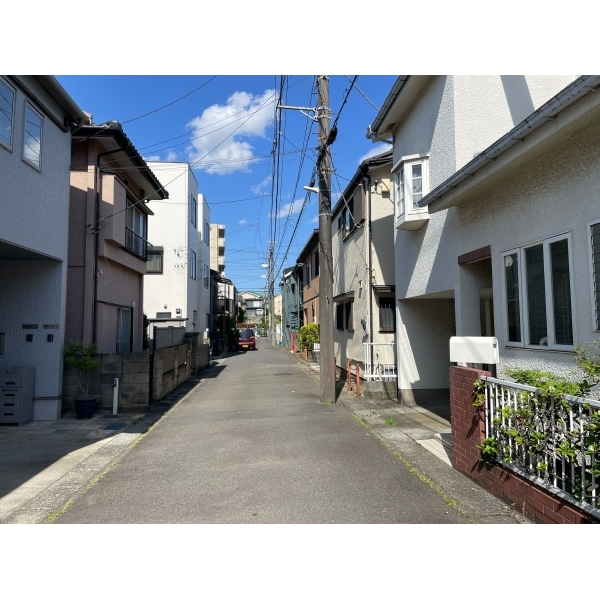 横浜市旭区鶴ケ峰1丁目 前面道路