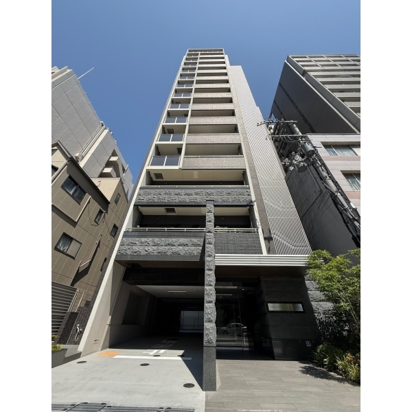プレサンスロジェ上町台 外観