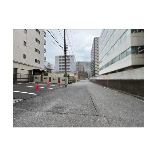 エクセレントシティ船橋WEST 前面道路(2026年8月撮影)