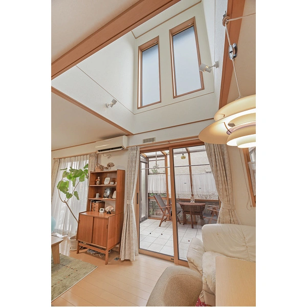 知立市鳥居2丁目 リビング