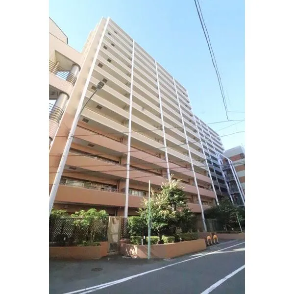 ザ・フロント湘南藤沢 総戸数111戸の14階建てマンション