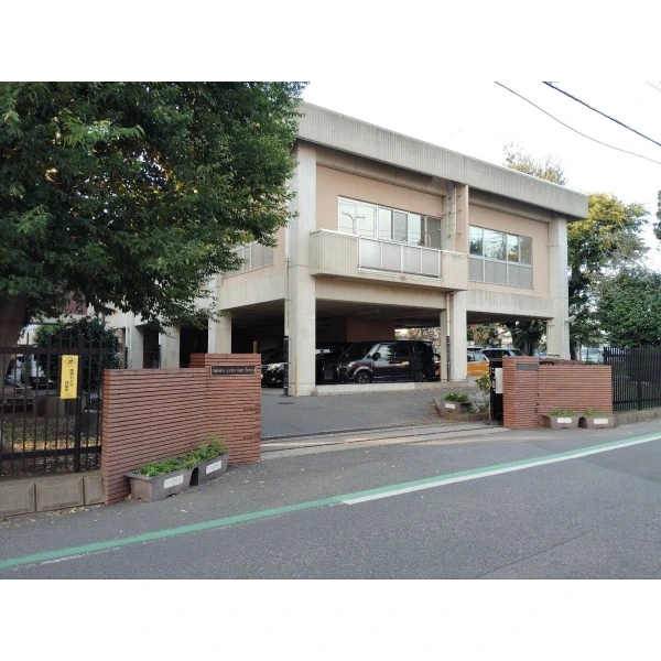 柏市酒井根４丁目 柏市立酒井根中学校（中学校）まで約630m（徒歩8分）