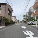 国立市富士見台３丁目 前面道路（２０２６年７月撮影）