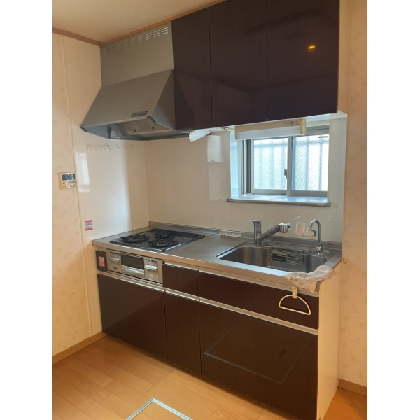 足立区綾瀬６丁目 家具・調度品は価格に含まれません。