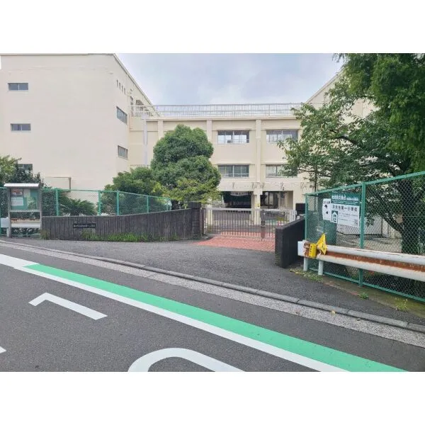 横浜市磯子区洋光台1丁目 横浜市立洋光台第一小学校(小学校)まで約830m(徒歩11分)