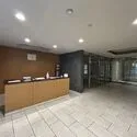 ファミール東銀座グランスイートタワー 管理人受付のあるエントランス