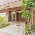 サンクタス１２７ エントランスアプローチ