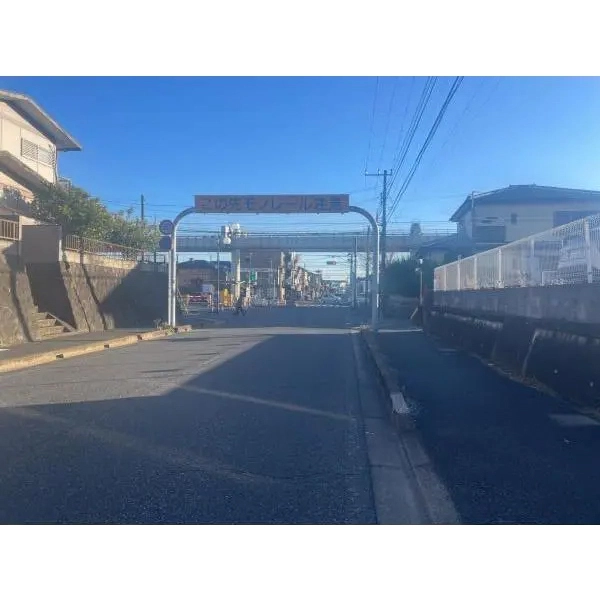 千葉市若葉区小倉台５丁目 前面道路