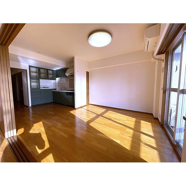 ムーンアイランドタワー 家具・調度品は価格に含まれます。