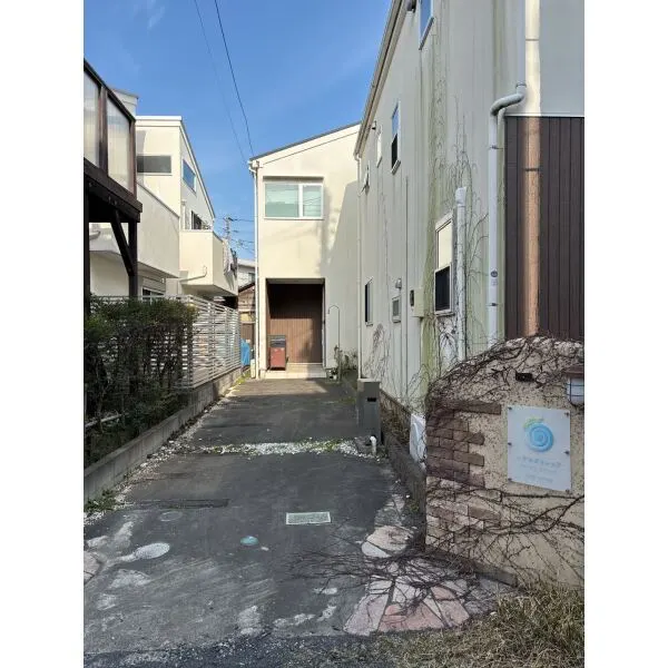 鎌倉コートハウス ヘテロクリニック(病院)まで約120m(徒歩2分)
