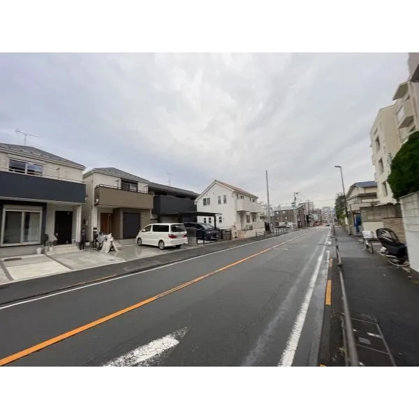 練馬区豊玉中３丁目 前面道路