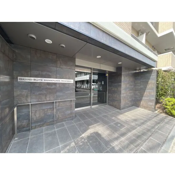 グランスイート三軒茶屋レジデンス エントランス