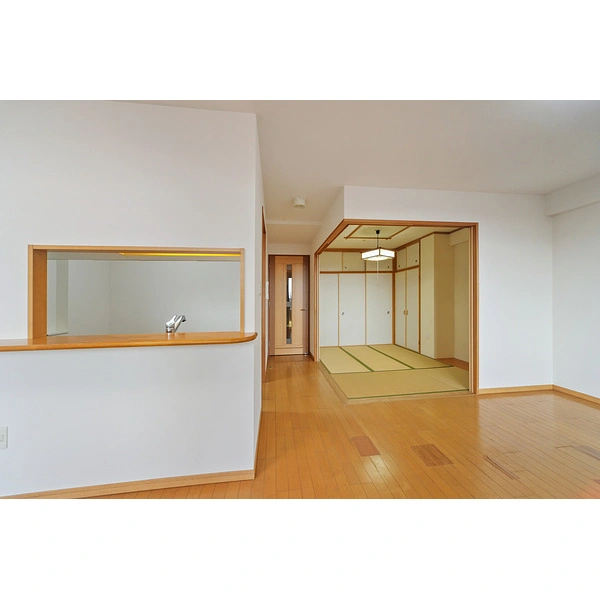 コージースクエア長岡京 LDK約16.5畳+和室4畳