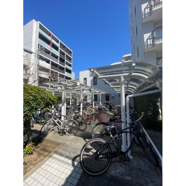 菊川パーク・ホームズ 駐輪場