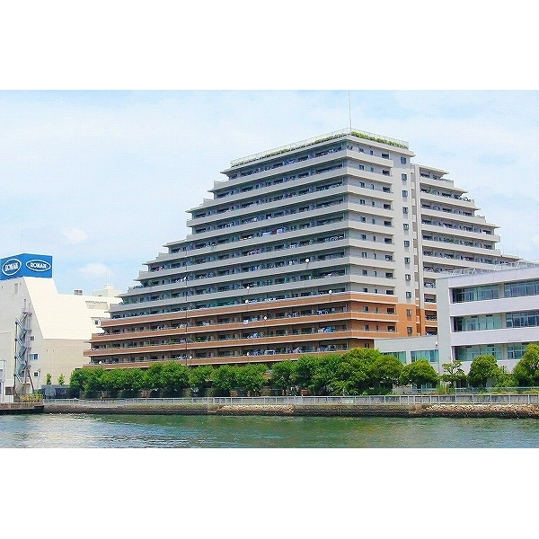 ルネ・ベイグランデ 外観