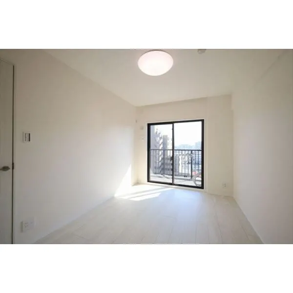 コスモ大島ロイヤルフォルム 洋室