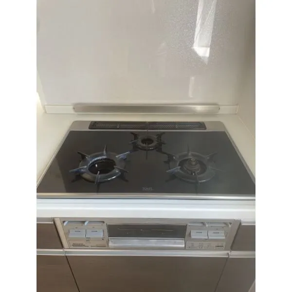 ローヤルシティ北松戸 三口コンロ