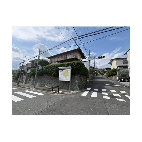箕面市粟生外院３丁目 現地（２０２６年６月撮影）