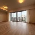 アデニウム和光 約12.6帖　東向きリビング