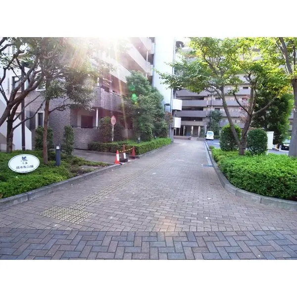 レールシティ十条清水坂公園のその他（外観、エントランス、前面の通り等）