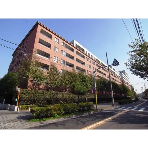 ラコルダ弦巻ガーデンコートの外観