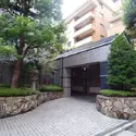 ザ・ドチェスター一番町のエントランス