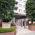 一番町マナーハウスのエントランス
