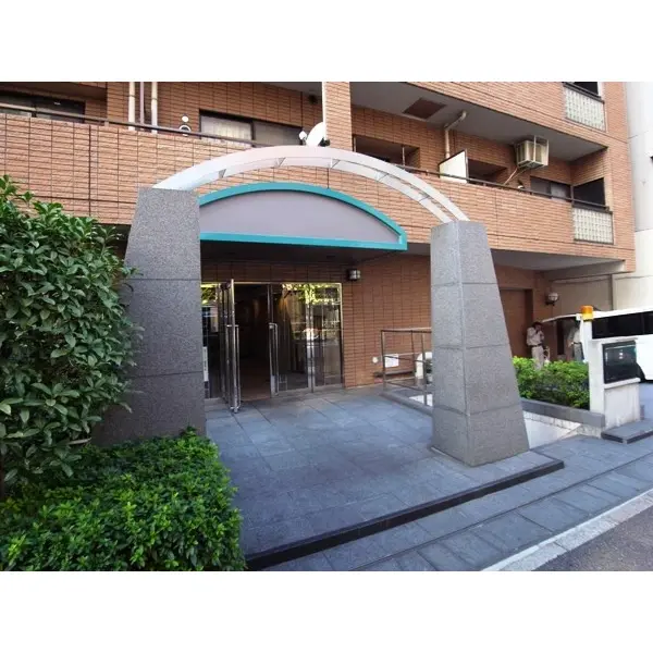 シティハイツ東京日本橋のエントランス