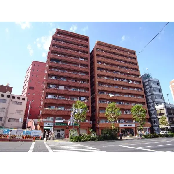 エクセル入谷2号館の外観