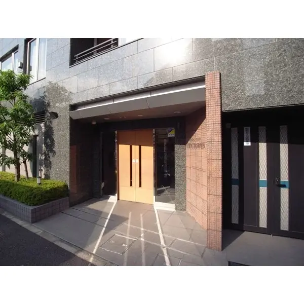 銀座イーストシティタワーのエントランス
