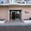 ユニハイツ勝どきのエントランス